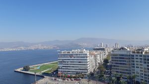 İzmir'de Sıfır Konut Satışları Düştü