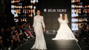 İzmir Fashion Week'te Moda Rüzgarı