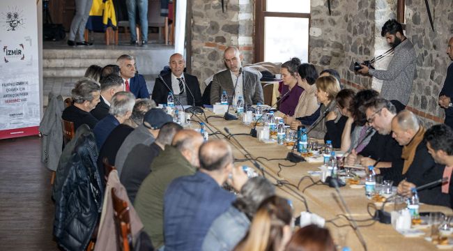 Sinema Sektörü Temsilcileri İzmir'de Buluştu