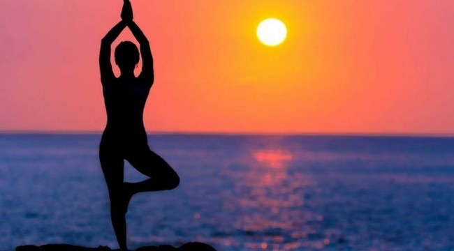 Ev ve İş Hayatımıza Yoga İle Dinginlik Katılabilir