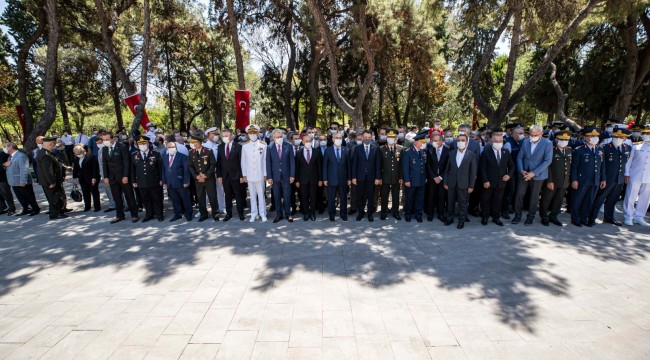 İzmir'de 15 Temmuz Demokrasi ve Milli Birlik Günü Anıldı