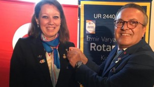 Rotary'de Görev Değişimi 