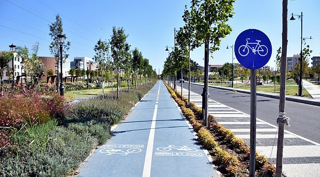 Aliağa'da Bisiklet Yolu Ağı Genişliyor