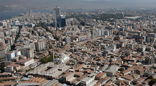 İzmir'de yaşlı konut sayısı 510 bin