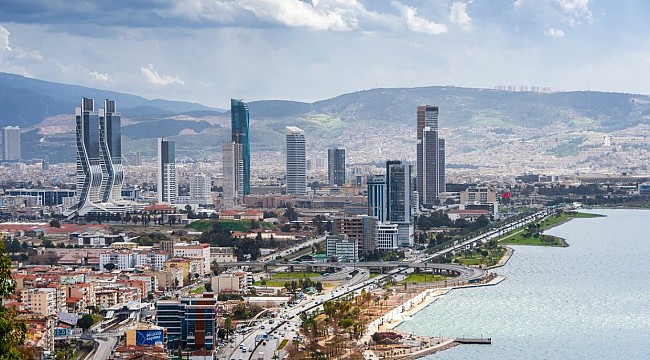 Türkiye'de Yaşlı Konutların En Yoğun Bulunduğu Kent İzmir