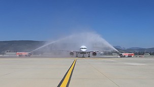 Bodrum sezonun ilk dış hat uçuşunu karşıladı