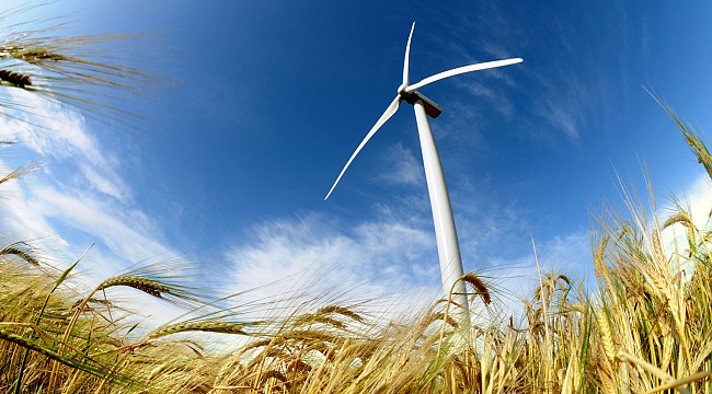 Ege Bölgesinin enerji yatırımlarının geleceği analiz edildi